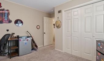 105 Mistletoe Ln, Bartlesville, OK 74003