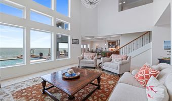 317 Bayview Dr, Aransas Pass, TX 78336