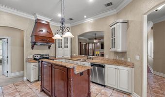 2114 Waymon St, Shreveport, LA 71118