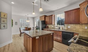 33389 S Coves Dr, Afton, OK 74331