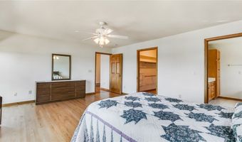 106 S 2nd St, Alma, WI 54610