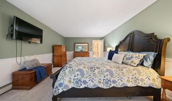 13 Holly Hill Dr, Amherst, NH 03031