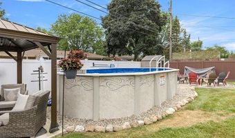 15823 Rose Dr, Allen Park, MI 48101