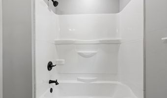 822 W FRANCES St, Appleton, WI 54914