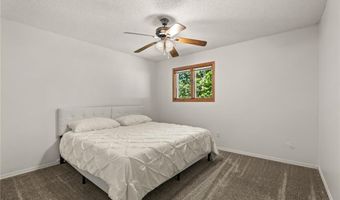 9 Farnham Dr, Bella Vista, AR 72714