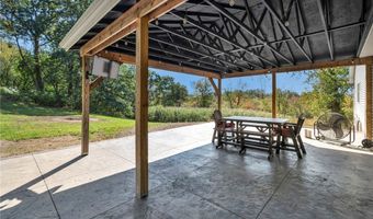 596 Vaughn Trl, Akron, OH 44319
