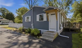 127 Highland Ave, Cumberland, RI 02864