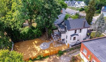 5819 Bramble Ave, Cincinnati, OH 45227