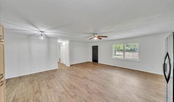 3104 Leggett Dr, Albany, GA 31721