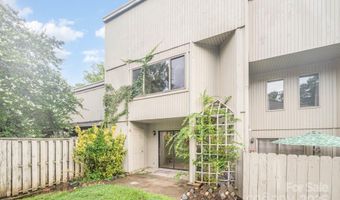 3709 Willow Point Dr, Charlotte, NC 28277