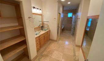 1268 Ulupii St, Kailua, HI 96734