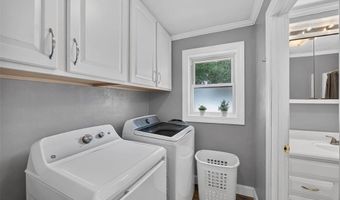 310 E Main St, Alhambra, IL 62001
