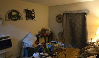 1119 Chatwood Dr, Anniston, AL 36206