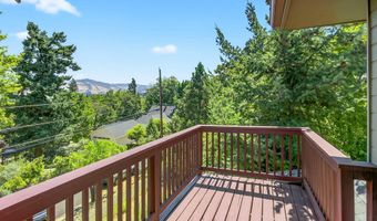 185 Almond St, Ashland, OR 97520