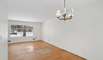 1124 Spray Ave, Beachwood, NJ 08722
