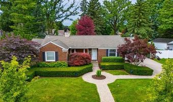6354 Shenandoah Ave, Allen Park, MI 48101
