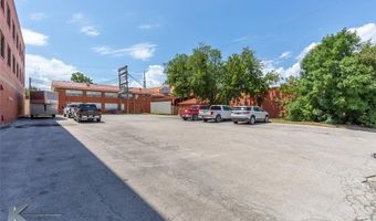 1315 S 1st St, Abilene, TX 79602