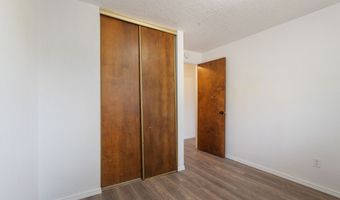 6025 SW CHERRYHILL Dr, Beaverton, OR 97008