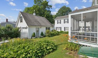 26 Grove St, Bath, ME 04530