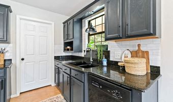 408 Highland Ave, Atmore, AL 36502