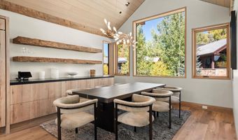 543 Walnut St B, Aspen, CO 81611