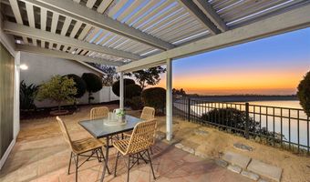 6923 E Shorecrest Dr, Anaheim, CA 92807