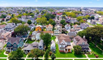 423 Woodland Ave, Avon By The Sea, NJ 07717