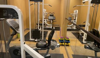 1000 N RANDOLPH St 104, Arlington, VA 22201