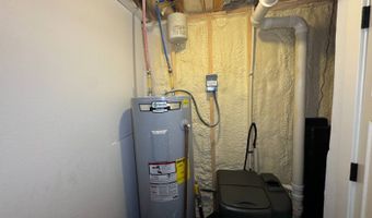 1008 S 10th Ave, Britton, SD 57430