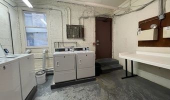 69 Park Dr 17, Boston, MA 02215