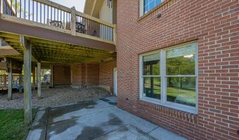 5120 Country Hills Dr, Aurora, IN 47001