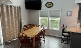 46 Follett Rd, Narragansett, RI 02882