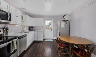 100 Pine Grove St, East Providence, RI 02916