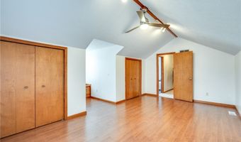 1012 Coopers Run, Amherst, OH 44001
