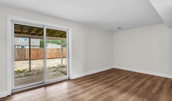 238 Lakewood Ave, Bayville, NJ 08721