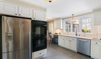 301 Maple St, Brattleboro, VT 05301