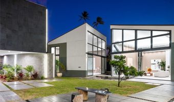 4758 Kahala Ave, Honolulu, HI 96816