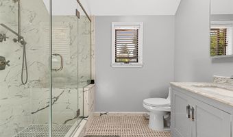 3 Grant Ave, Albertson, NY 11507