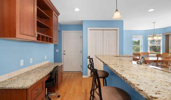 5169 Fox Sedge Ln, Fitchburg, WI 53711