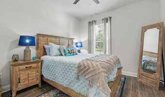 605 Thomas Shields Blvd, Bay St. Louis, MS 39520