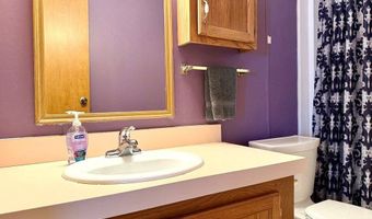 121 Harold Dr, Ashland, OH 44805