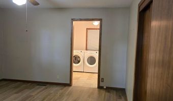 1713 S Shore Dr, Albert Lea, MN 56007