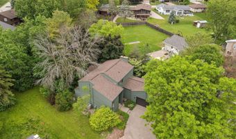 929 E NORTHWOOD Dr, Appleton, WI 54911