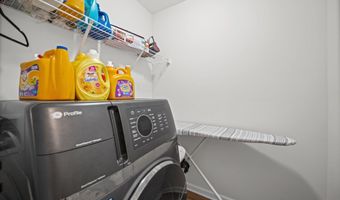 182 Carriagebrook Cir, Camden, SC 29020