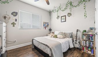 6542 MAYPORT Dr, Apollo Beach, FL 33572