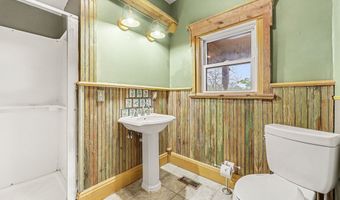 109 Crandall St, Albion, MI 49224