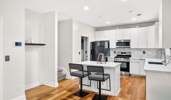 12595 Huntington Trce, Alpharetta, GA 30005