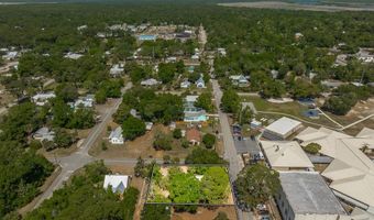 100 14th St, Apalachicola, FL 32320