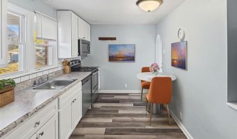 2114 Orchard Blvd, Alton, IL 62002