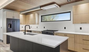 2301 Songbird Ct, Cody, WY 82414